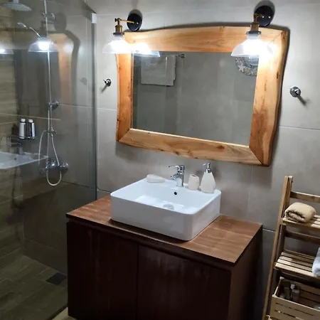 بيت للعطل Aspasia House *