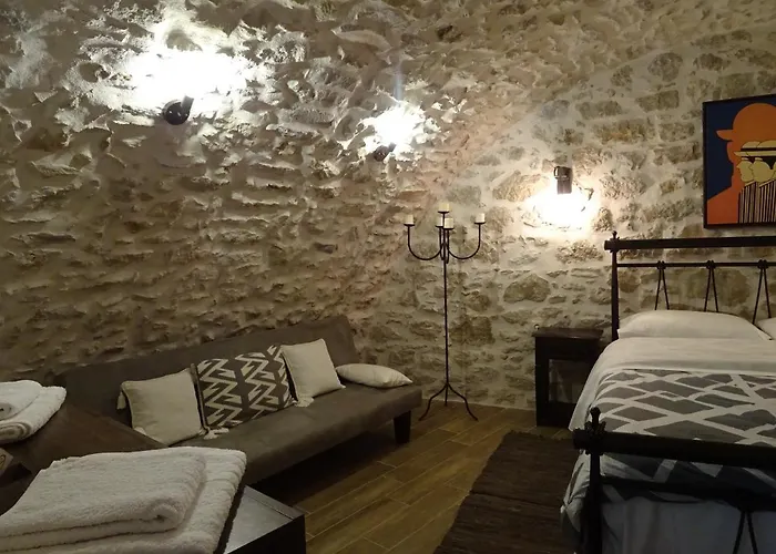 Aspasia House Tatil Evi Oítilon